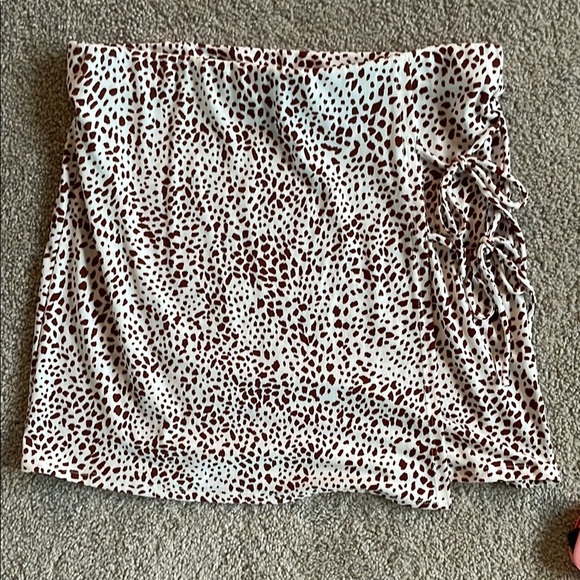 Lovely Day Black and White Pencil Skirt - Picture 5 of 7